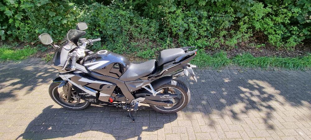 Motorrad verkaufen Daelim Roadwin r125 fi  Ankauf